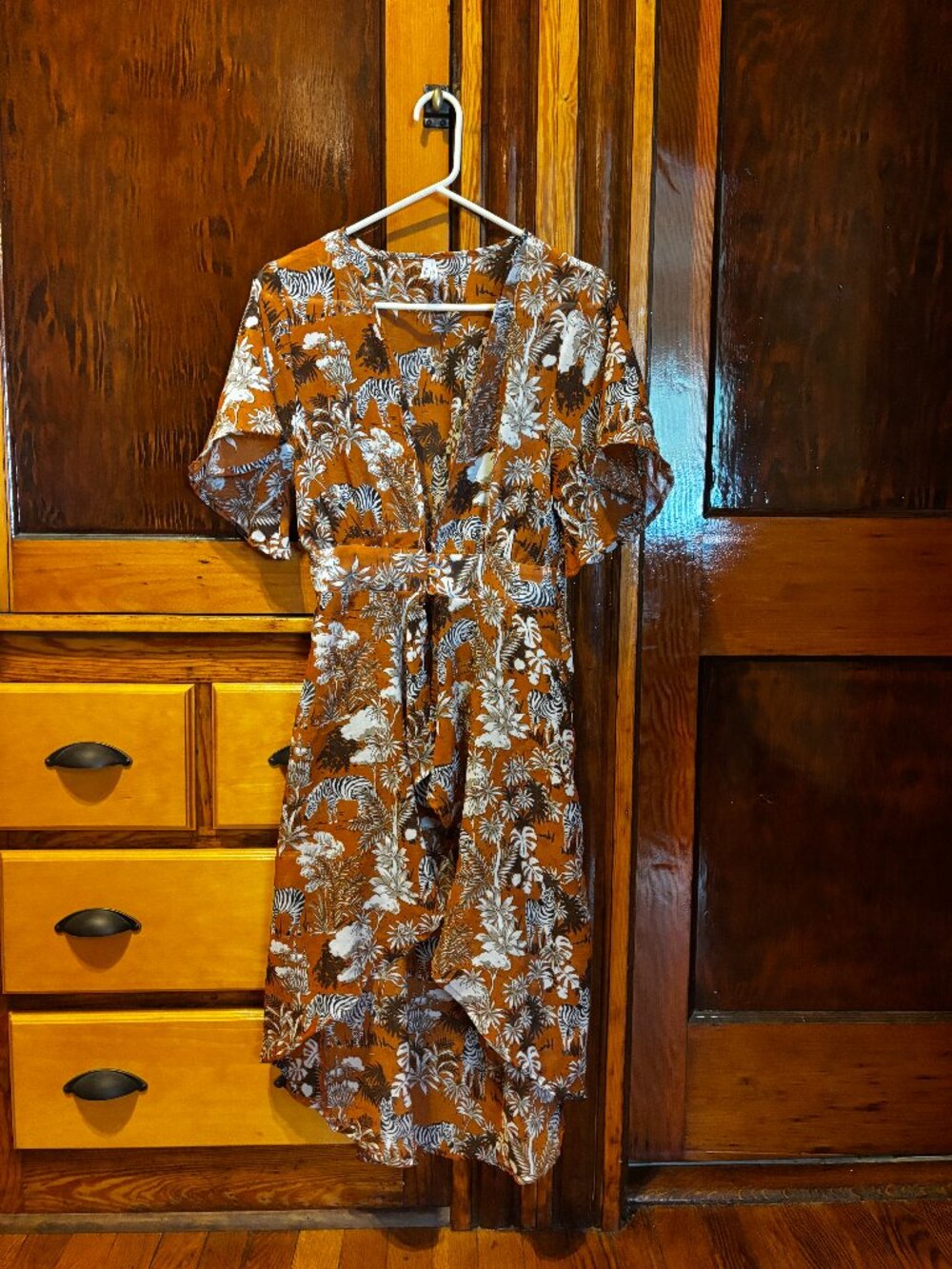 Live 4 Truth Burnt Orange Chiffon Kimono Style Top w/ Zebras Size Medium